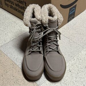 sperry boots